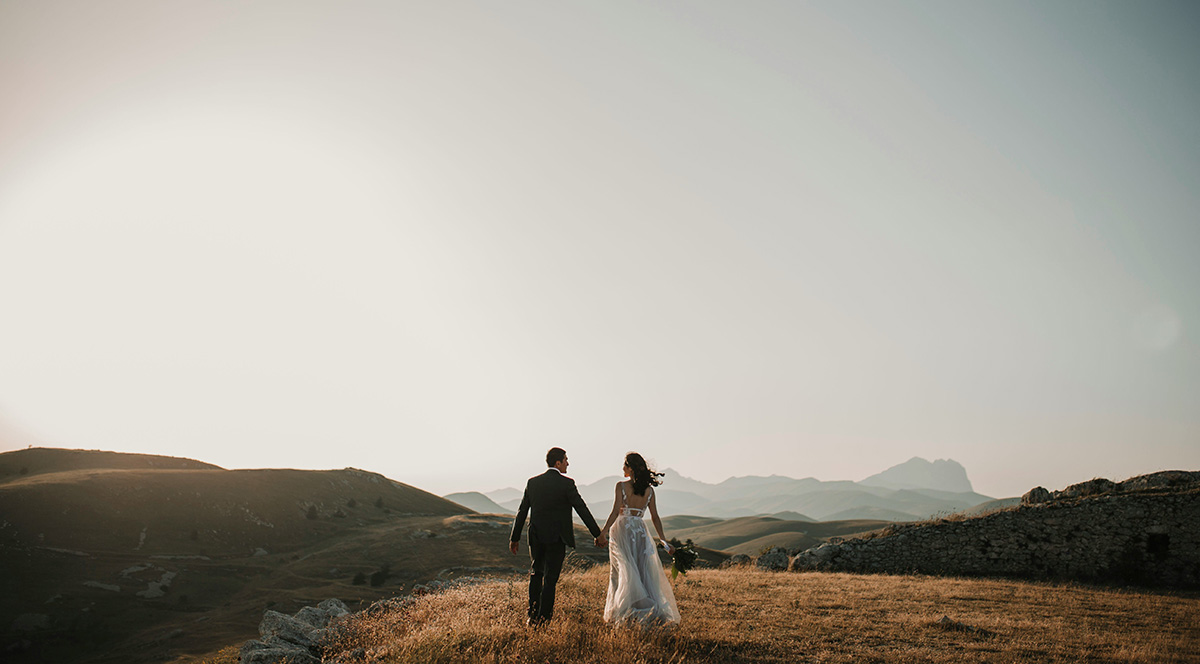 Novios en el campo